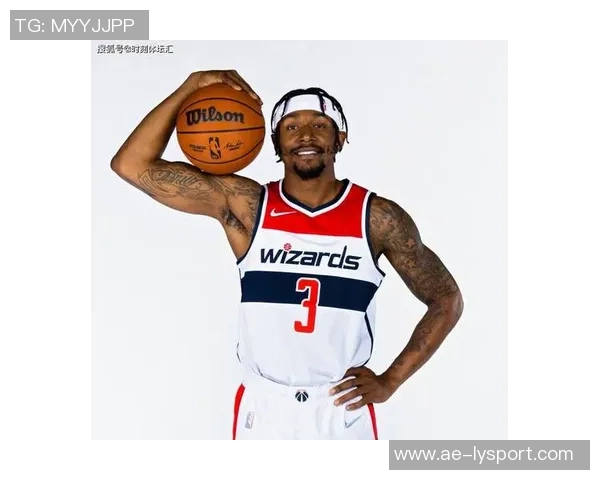 比尔遭遇伤病困扰休赛期膝盖手术本季上场时间受限情况堪忧