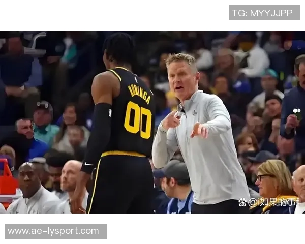 科尔分析追梦巴特勒与库明加同场对球队空间布局的影响与挑战 科尔分析追梦巴特勒与库明加同场对球队空间布局的影响与挑战